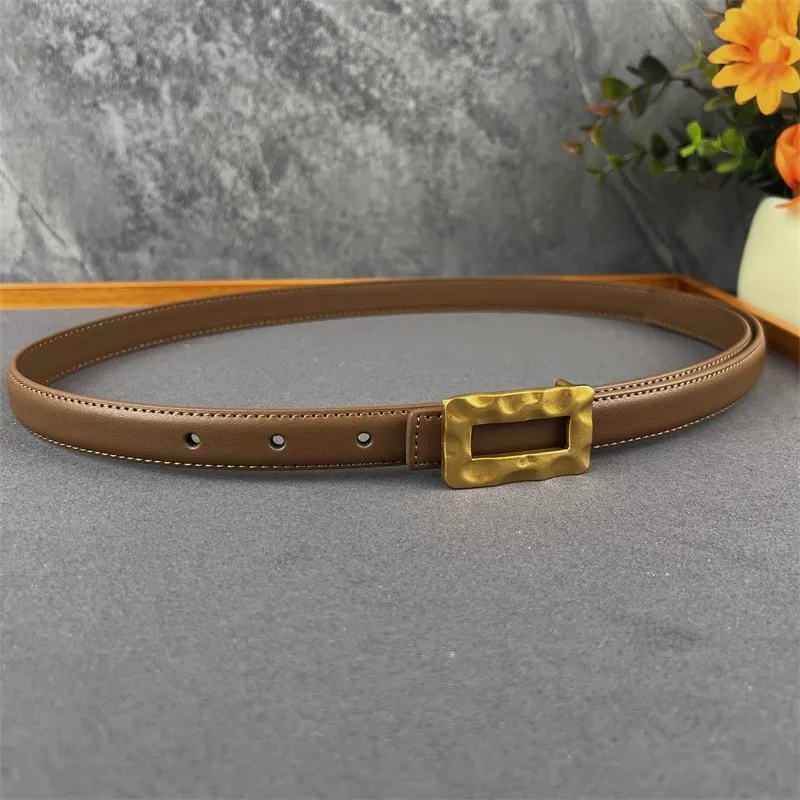 เข็มขัดหนังแท้ทรงคอร์เซ็ทสำหรับผู้หญิง หัวเข็มขัดสี่เหลี่ยมสีทอง  รุ่น J1658 ใช้ตกแต่งชุดเดรสหรือคาดเอว
