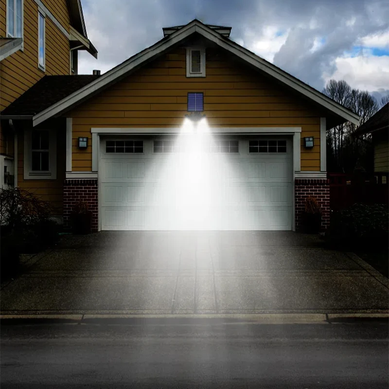 Clip Solar Light Ultra Bright Landscape Light Waterproof With Human Body Sensing Switch for Patio Garage Garden Outdoor Camping