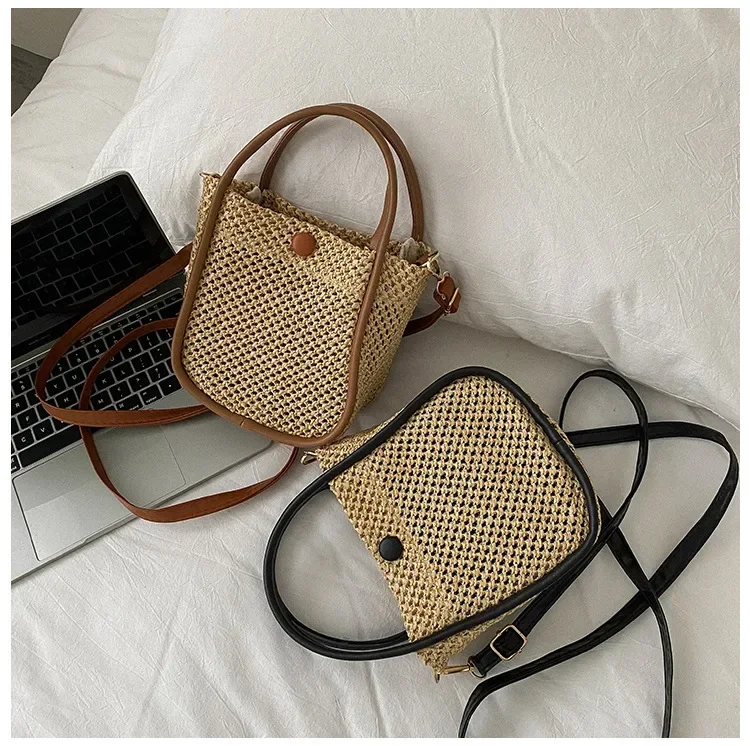 New Straw Handbag Women Crossbody Bag Girls Small Rattan Woven Summer Beach Messenger Shoulder Bags with Interior Purse