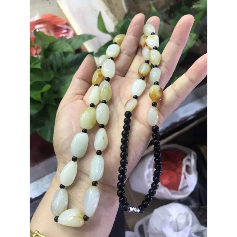 

Xinjiang Hetian Jade Pebble Leather with Beads Men's and Women's Necklace Send Certificate