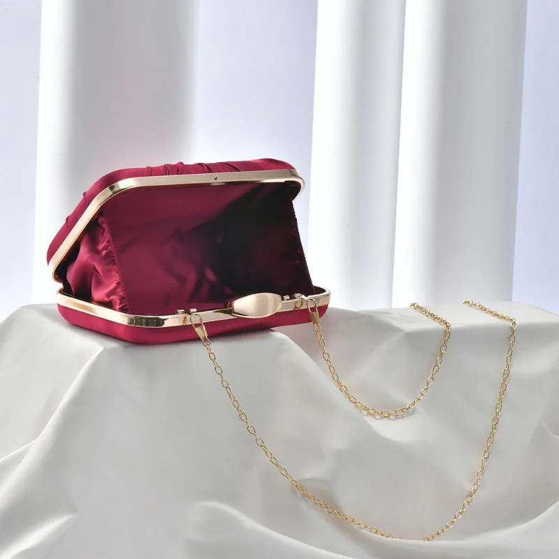 Elegant Evening Bag Female Retro Silk-like Satin Pleated Handbag Formal Party Dress Matching Purse Ladies Burgundy Banquet Bag