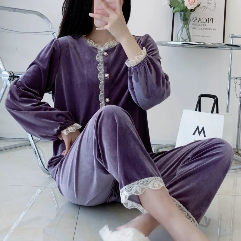 Female Velvet Pajamas Two Piece Set Autumn Winter Velour Sleepwear Long Sleeve Trouser Suits Elegant French Homewear Lounge Wear