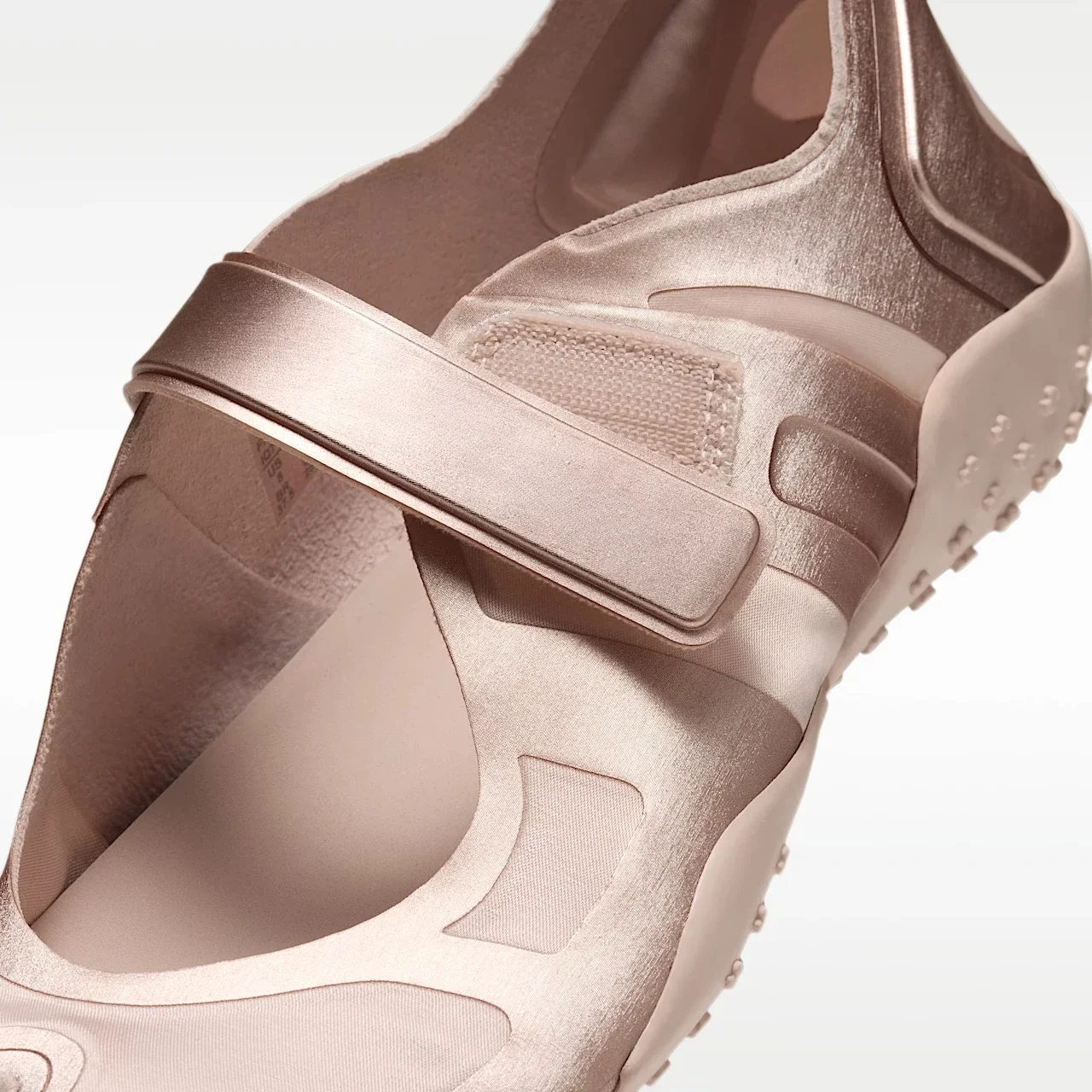 2026 Peking Opera Ballet Shoes Thin Bottom Mesh Yoga Respiratory Mary Jane Shoes Casual Summer Rubber Outsole Breathable Lightweight