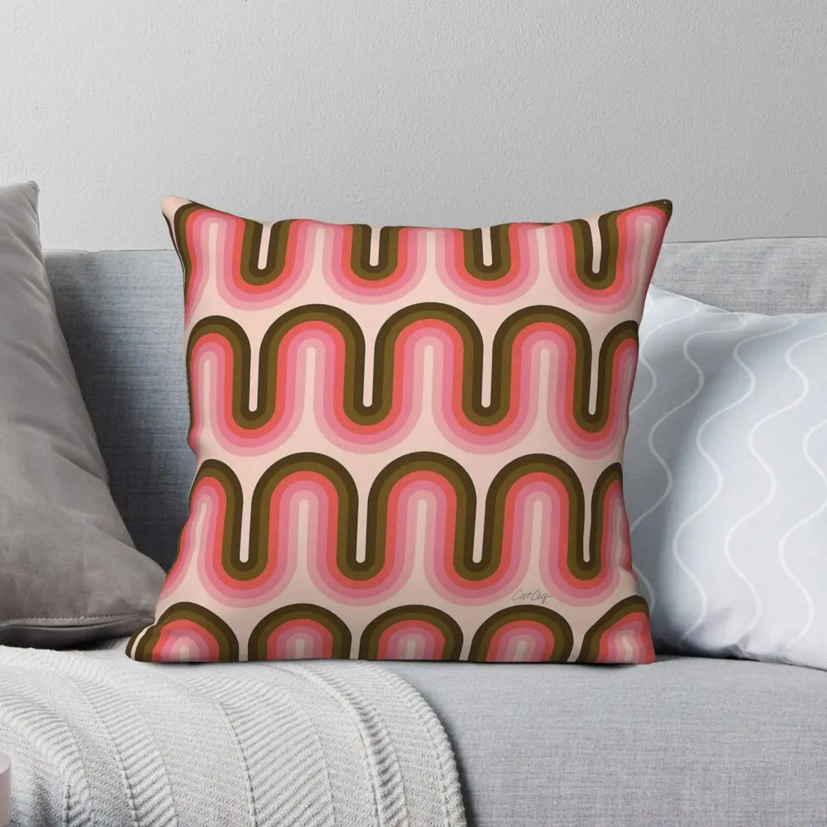 

Retro Squiggle Pink Tan Square Pillowcase Polyester Linen Velvet Printed Zip Decorative Throw Pillow Case Bed Cushion Cover