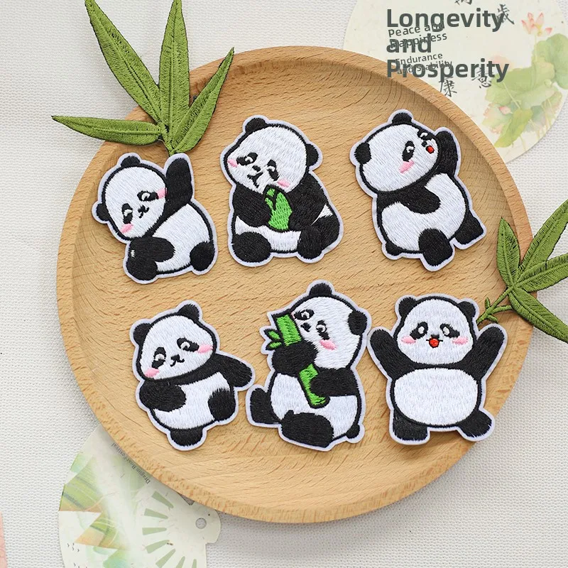 

Милый мультяшный вышитый патч из ткани с изображением гигантской панды, материал для рукоделия, вышивка, декоративное украшение для дома, шитье