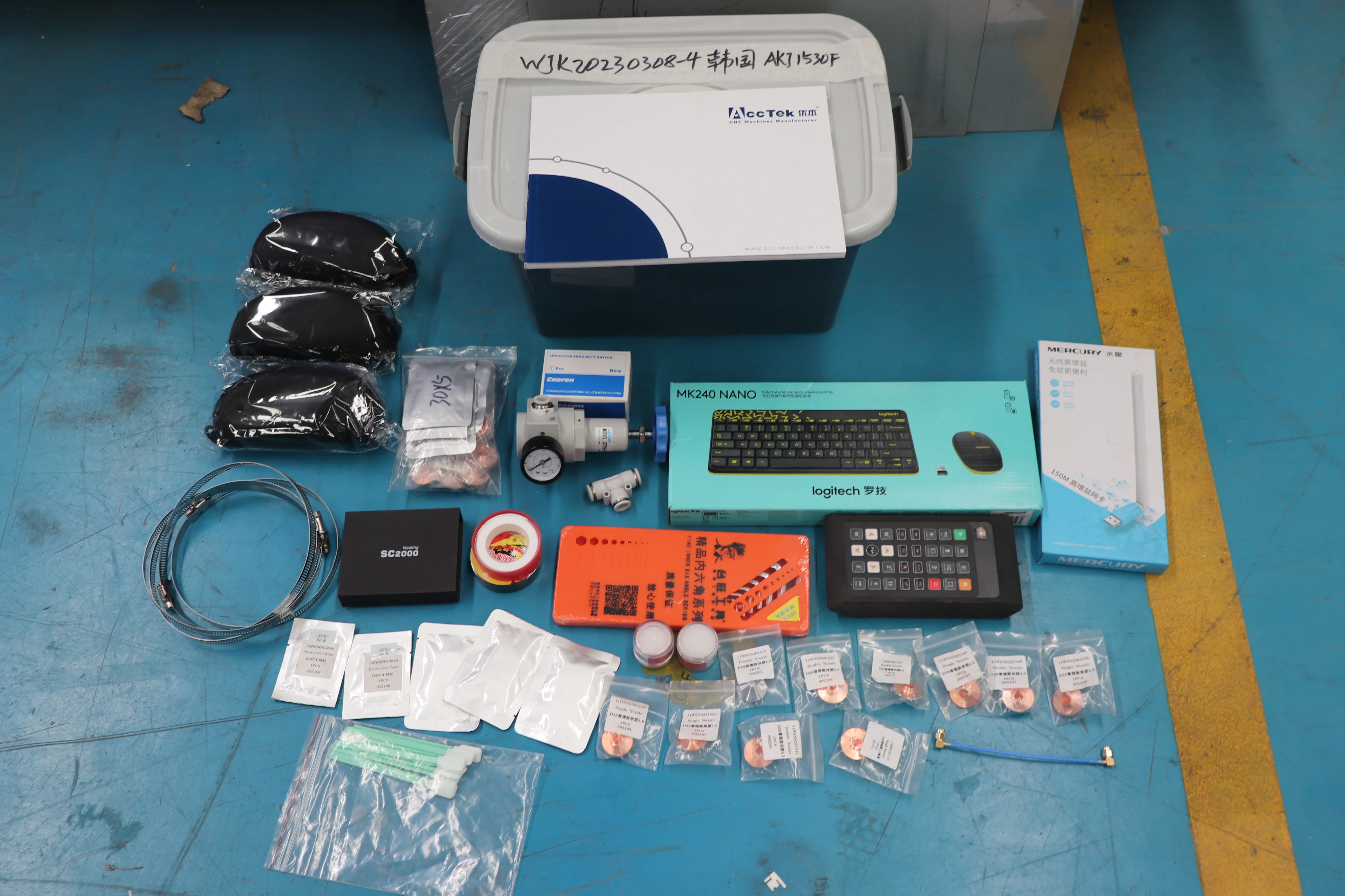 1500w 2000w 3000w 1kw 2kw 3kw 4kw แผ่นโลหะและท่อเครื่องตัดไฟเบอร์เลเซอร์