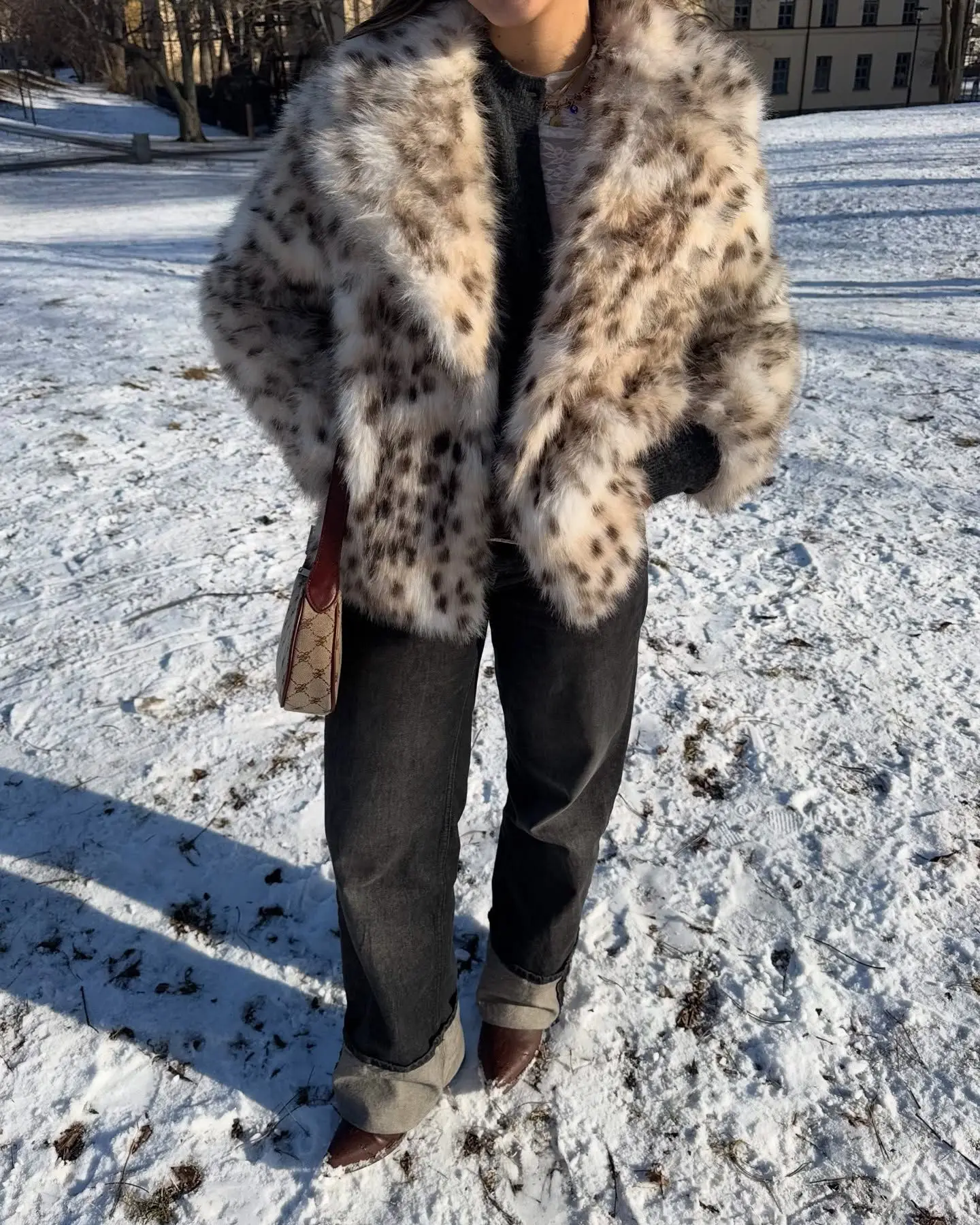 레오파드 프린트 숄 칼라 퍼 여성 재킷 버튼 프론트 루즈 롱 슬리브 퍼 코트 패션 럭셔리 아우터웨어 스트리트 레이디 코트 신상