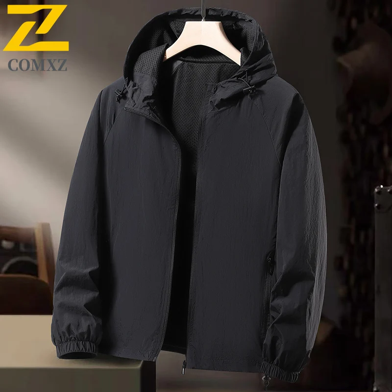 

2025 Mens Jacket Lightweight Hooded Outdoor Travel Windbreaker Hiking Sports Casual Waterproof Breathable Stormcoat Jackets