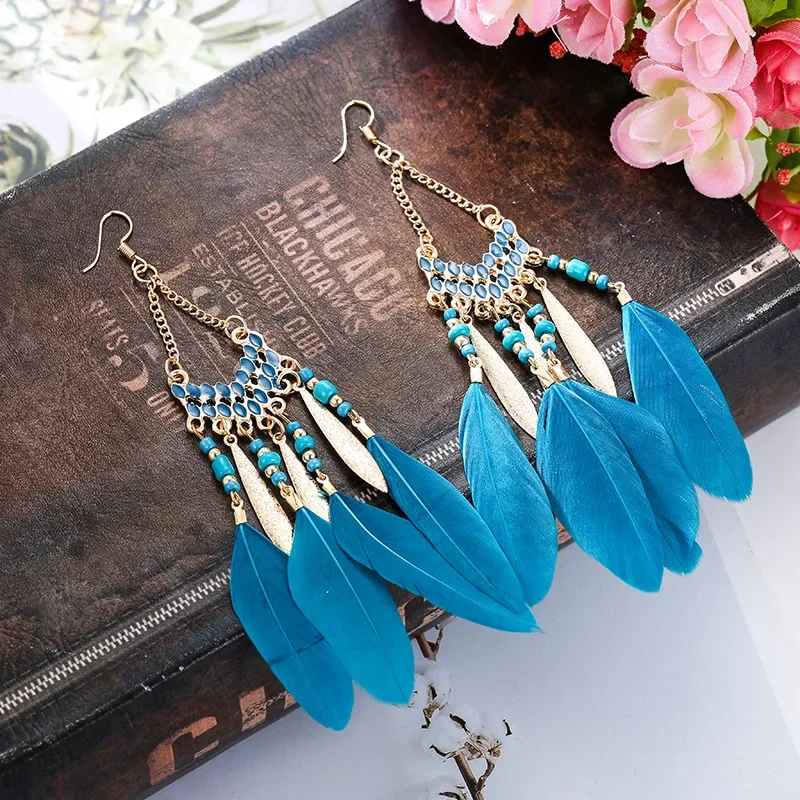 Boheemse Etnische Veren Bengelen Oorbellen Voor Vrouwen Trendy Lange Kwastjes Kleurrijke Kralen Drop Oorbellen Meisje Vrouwelijke Boho Sieraden