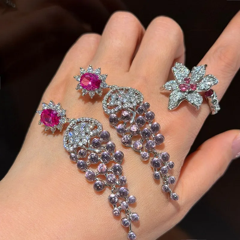 

Korean Fashion Luxury Zircon New Tassel Long Exquisite Earrings