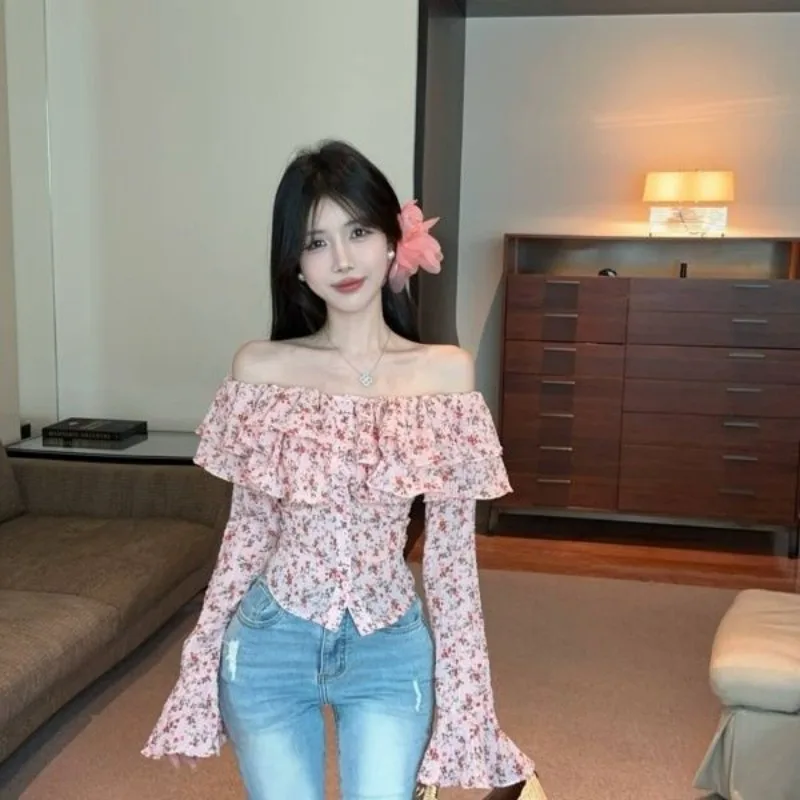 Rüschen Slash Neck Flare Sleeve Floral Chiffon Bluse Frauen Frühling Sommer Falten Sim Fit Crop Top Sexy Süße Chic Shirts