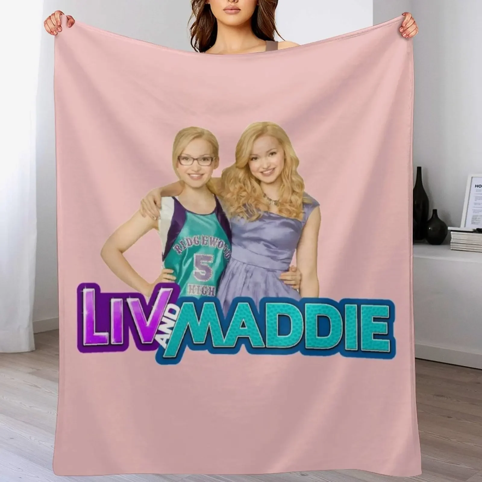 Liv and Maddie Throw Blanket Bed Sofa Quilt Blankets