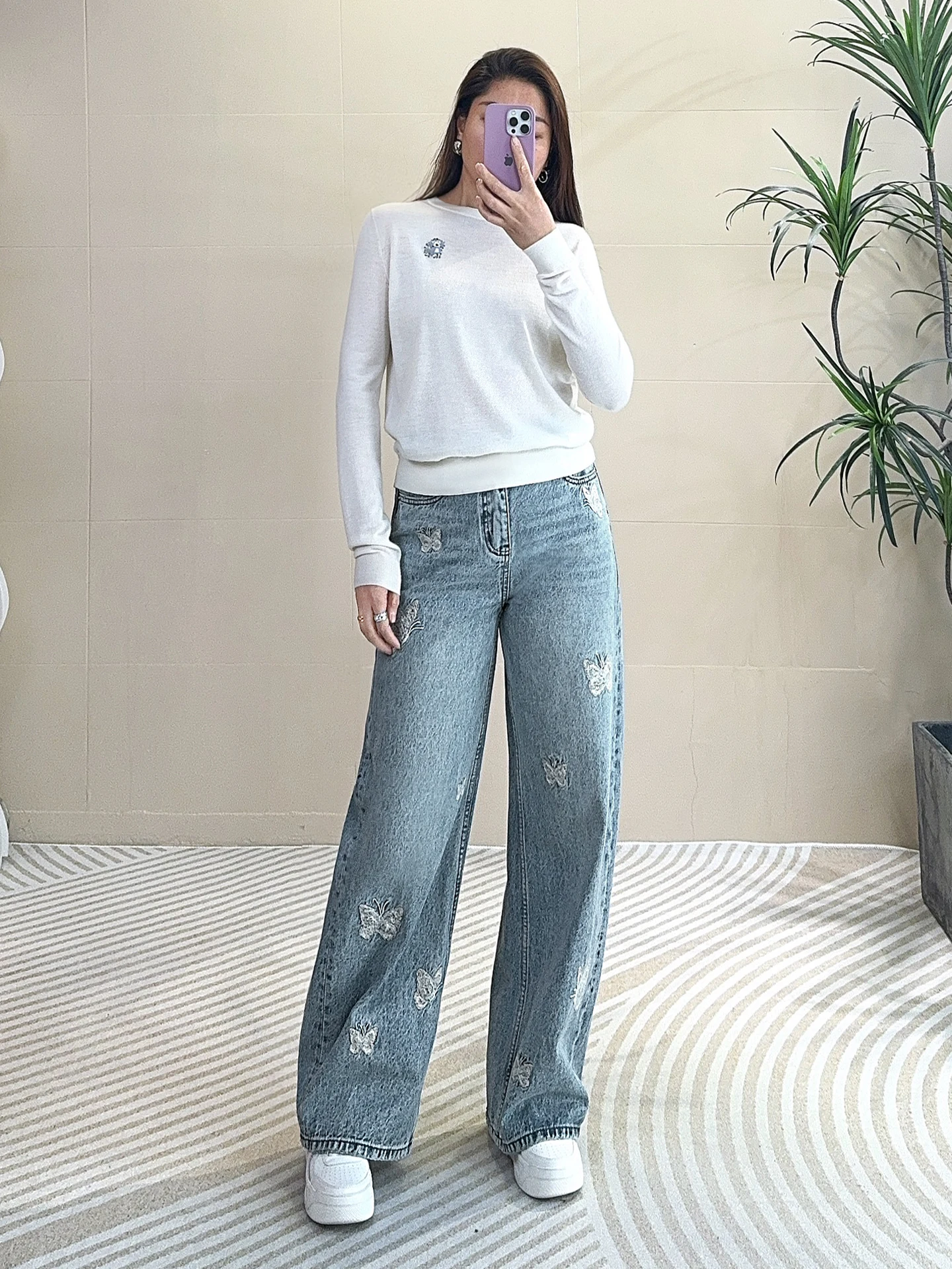 

Повседневные женские джинсы с вышивкой, широкие штанины, высококачественная версия, из смесового хлопка, удобные, на все сезоны