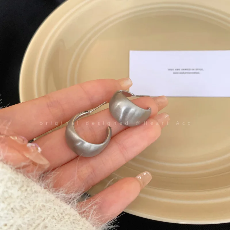 Stud Earrings Metal Silver Brushed C Shaped Secure Grip Sleek Elegant Versatile Daily Office Travel Women Jewelry