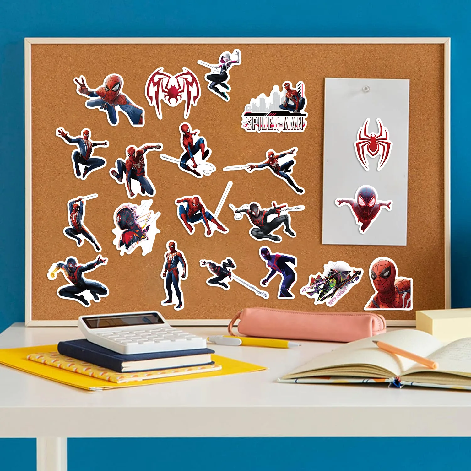 50 قطعة من ملصقات الكتابة على الجدران الكرتونية الرجل العنكبوتية للأمتعة الجيتار المزخرفة DIY ملصقات مقاومة للماء ملصقات الألعاب