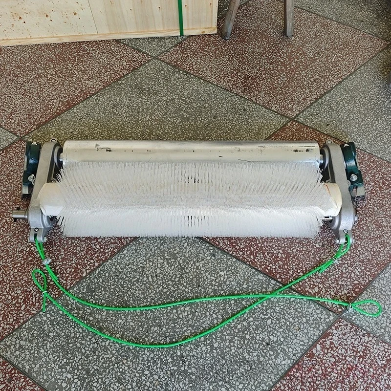 Electric roller brush cleaner, unpowered cleaner, spiral brush belt industrial grade cleaning