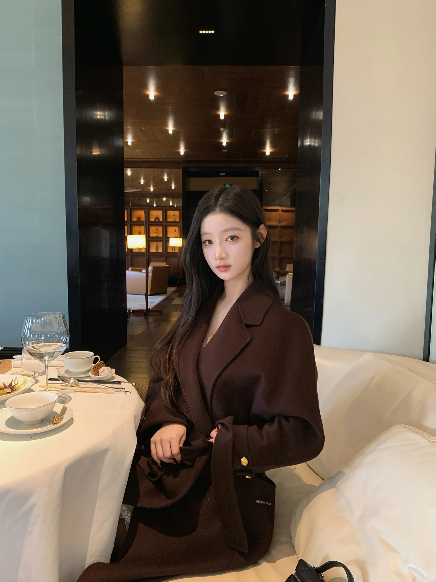 

the Swan Luxury Woolen Coat Vintage Sle Winter Outerwear for Women 00% Wool Thi Long Sve Classic Collar Design