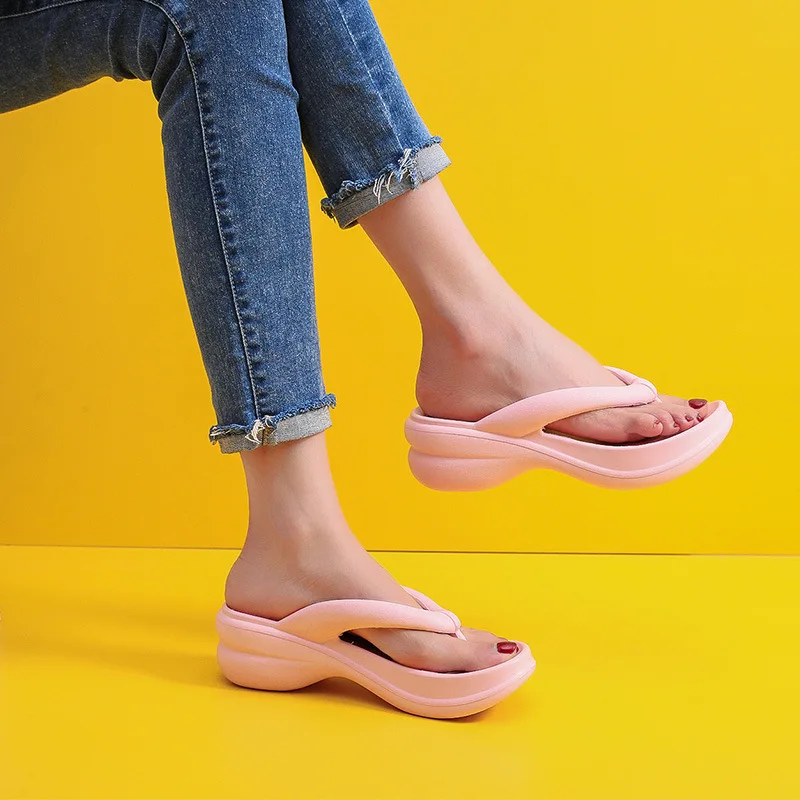 Summer Women Slippers EVA Soft Sides Shoes Garden Shoes Wedges Sweet Sandals Antiskid Female Platform Flip Flops For Women