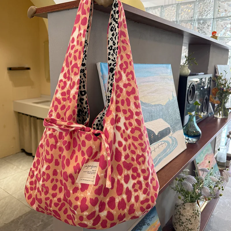 2026 Spring/Summer New Retro Double-Sided Vest-Style Crossbody Bag, Large-Capacity Shopping Tote