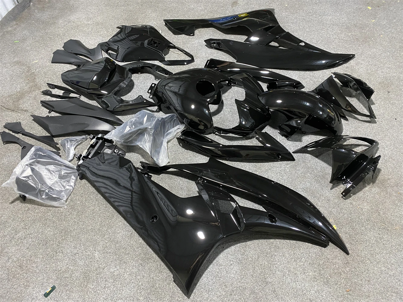 4Gifts New ABS Whole Fairings Kit Fit for YAMAHA YZF-R6 R6 06 07 2006 2007 Bodywork Set Glossy black