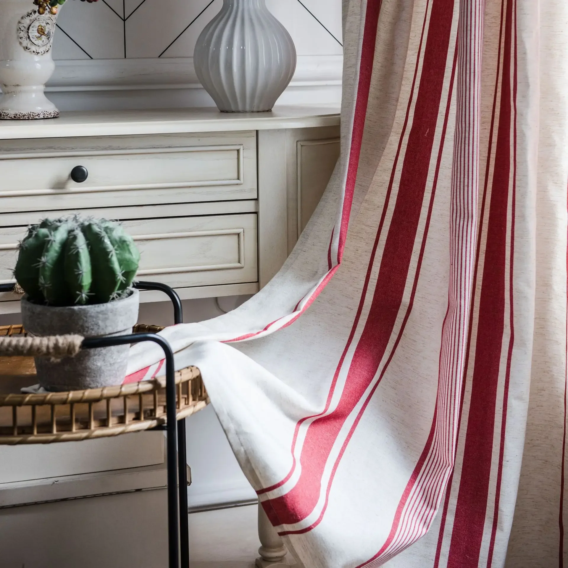 Simple Style Red/Blue Striped Yarn-dyed Semi Blackout Curtains for Living Room Bedroom Kitchen Home Decoration Curtain Modern