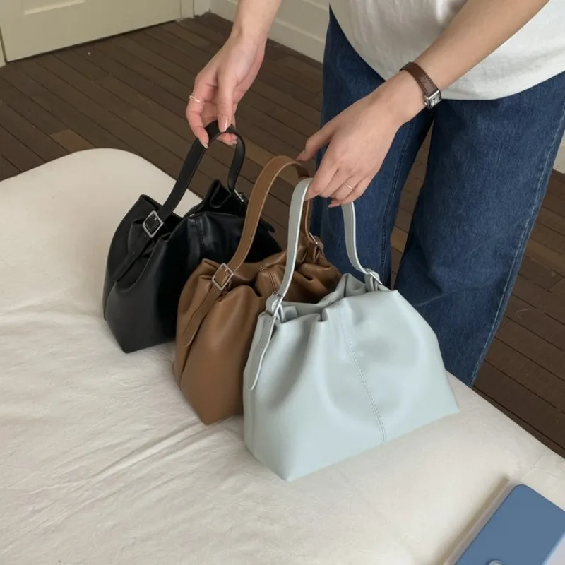 Classic Designer Paris Diaper Bag Elegant Leather Ladies Shoulder Purse Large Capacity Best Superstar Show Square Satchels