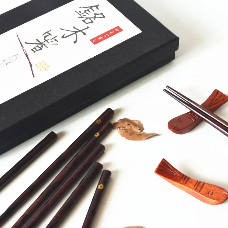 Chinese style gift box creative wooden chopsticks four pairs of chopsticks chopstick rest gift box