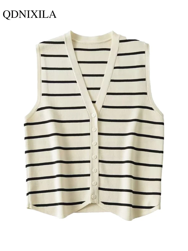 

2024 Fashion New Top Woman Clothing Korean Streetwear Sleeveless V-neck Knitted Stripe Tank Top Casual Thin Button Cardigan Vest