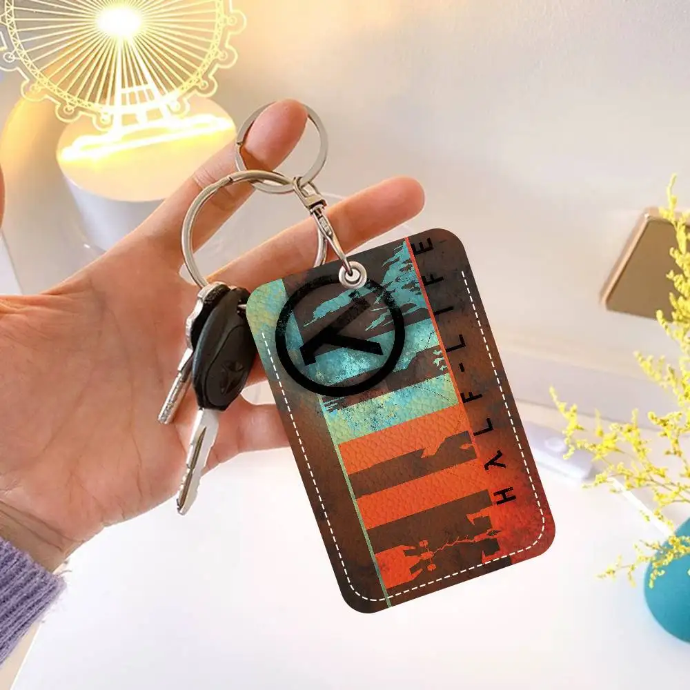 سلسلة مفاتيح نصف الحياة للعبة مع حامل بطاقة الوصول، وحافظة واقية لبطاقة الهوية وبطاقة الحافلة وبطاقة البنك للأمان