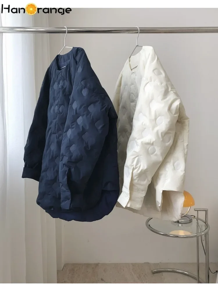 HanOrange 2024 Winter Silhouette Embossed O-neck Shirt Parkas Women Loose Cotton Padded Jacket Deep Blue/Off White/Light Gray