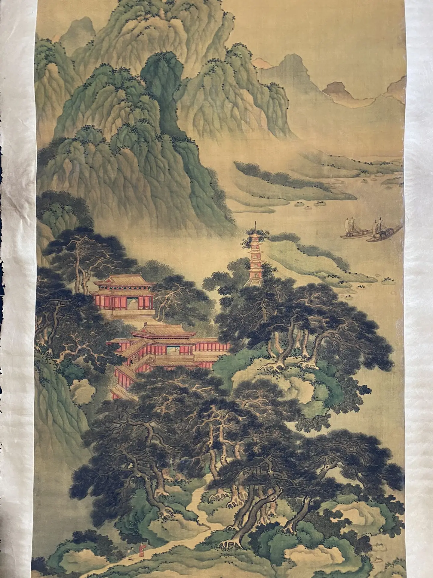 Chinese classical rice paper parlor rotten film painting Qiu Ying landscape decorative painting