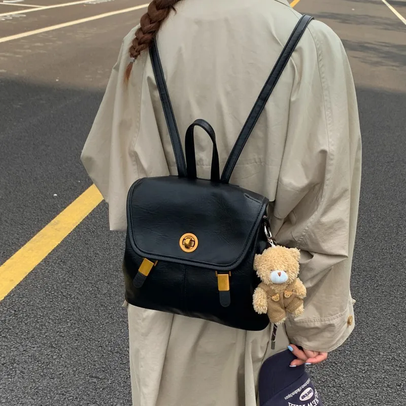 

New College Style Backpack for Women, High-end Retro Shoulder Bag Ins Portable Small Backpack, Fashionable and Versatile