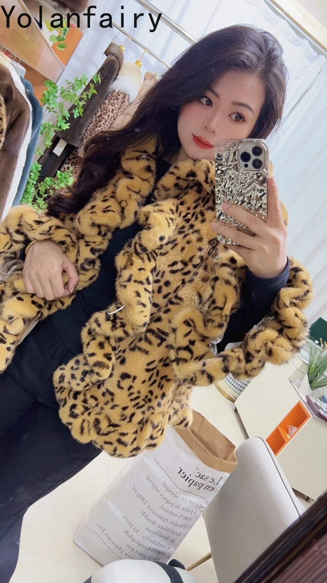 YOLANFAIRY 천연 밍크 리얼 퍼 코트 여성 의류 겨울 2025 패션 레오파드 숏 퍼 코트 밍크 재킷 웨이브 엣지