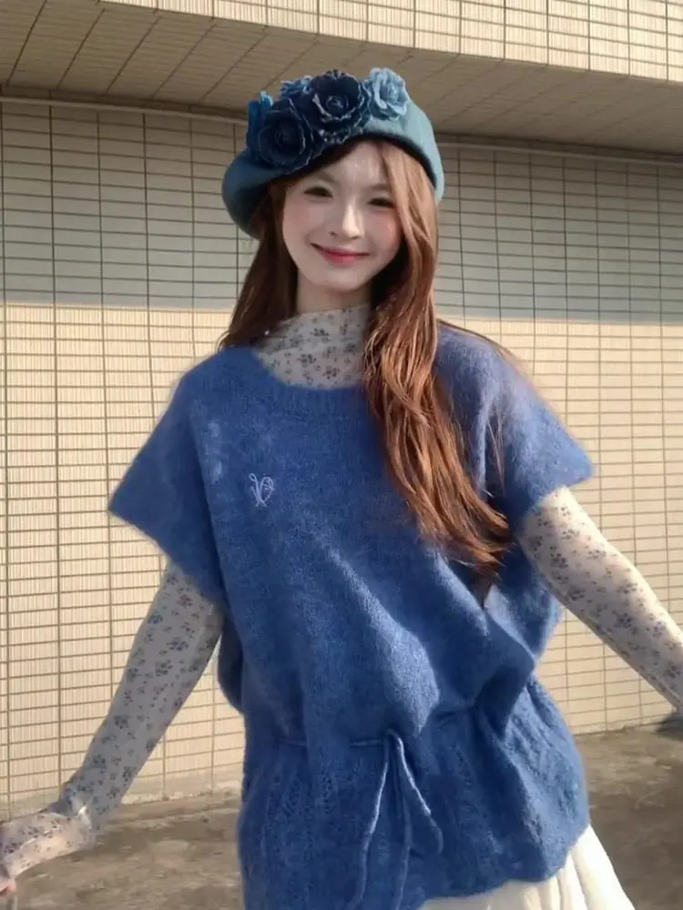 Spring 2026 Early Korean Style Blue Drawstring Knitted Vest Top Floral Print Base Shirt Two-Piece Set Women's Commute Fashion