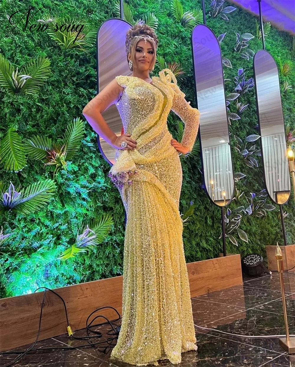 Luxury 2024 Yellow Long Sleeve Evening Dresses Sparkly Sequins Beading Wedding Guest Cermony Gowns Dubai Cocktail Party Dress