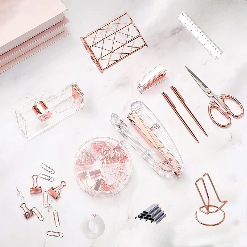 set-di-forniture-per-ufficio-accessori-da-scrivania-cucitrice-porta-cellulare-contenitore-per-penne-forbici-righello-nastro-e-set-di-penne-a-sfera-con-punti-metallici