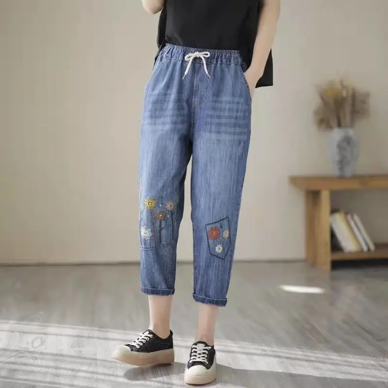 

Jeans Plus Size Women's Summer 8 Length Denim Pants Lightweight Elastic Waist Harem Loose All Match Embroidery Slimming Trousers