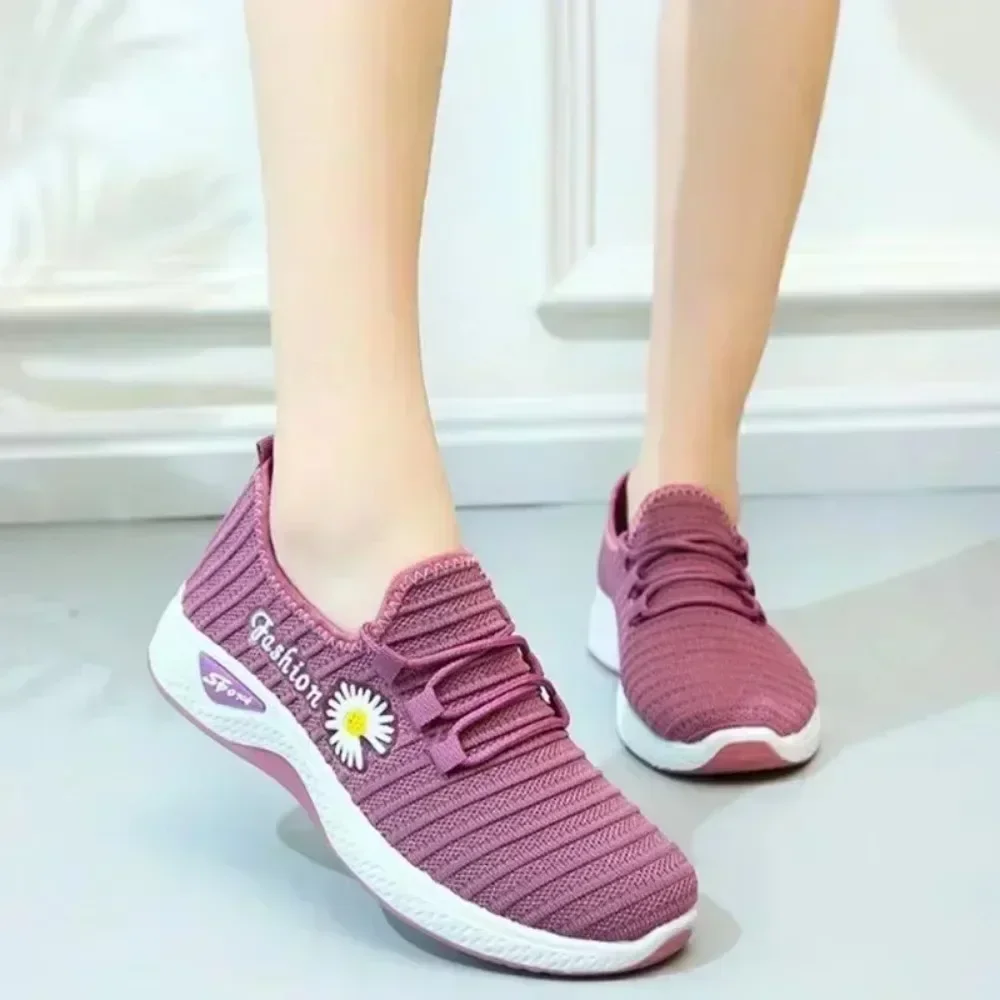 *Fashionable Women's Sports Shoes with Soft, Breathable Mesh Soles and Lightweight, *Trendy Coconut Shoes image 5
