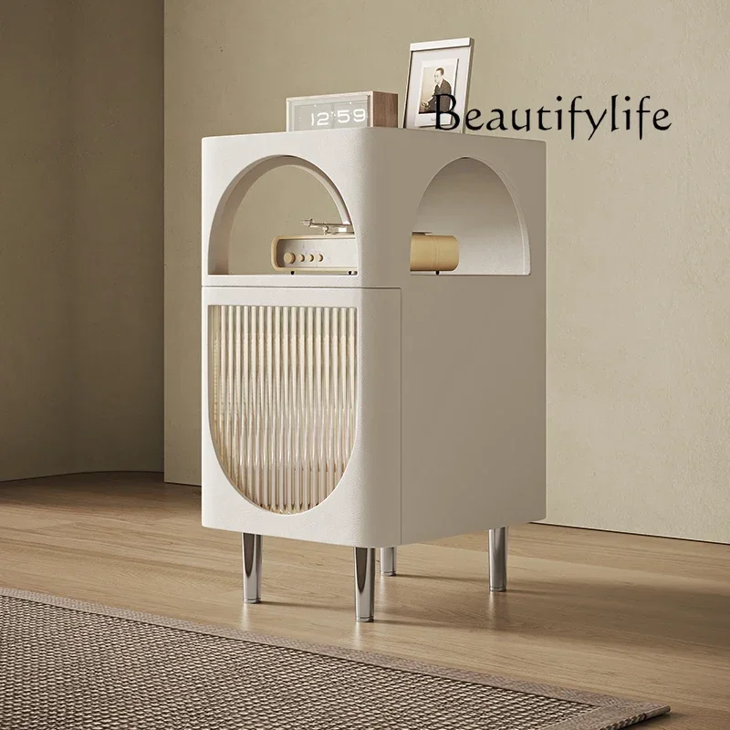 

a French bedside table Cream wind narrow bedside white paint storage cabinet Simple small storage cabinet