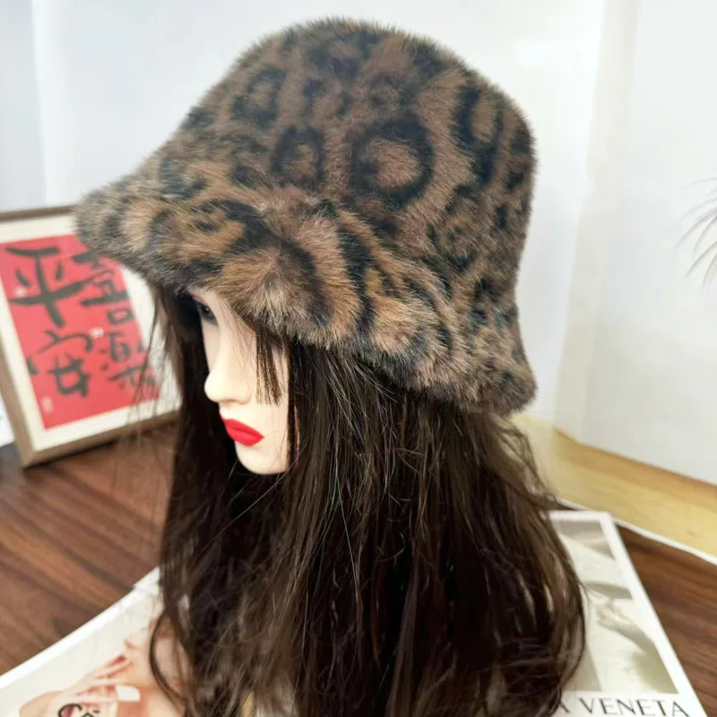 

Fluffy Fur Fisherman Hat For Women Natural Fake Fur Bomber Hats Winter Russian Fashion Ski Cap Fashion Thicken Cold Panama Caps