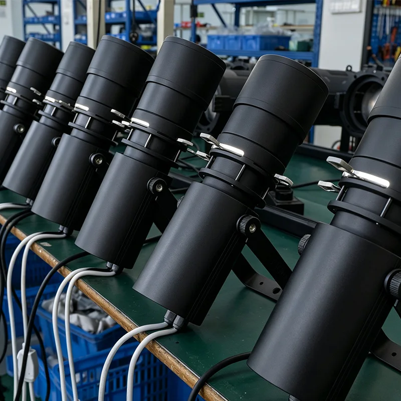 Maunal Zoom 50W LED Warm Cool White or RGBL Profile Imaging Light DMX Ellipsoidal Spotlight for Museum Theater Wedding Show