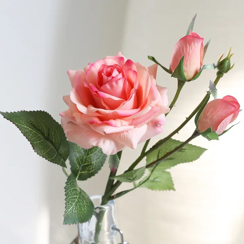 

1Pcs Simulation Rose 1 flower 2 Bud Moisturizing Roses Real Touch Artificial Flowers Home Decoration Wedding Bridal Bouquet