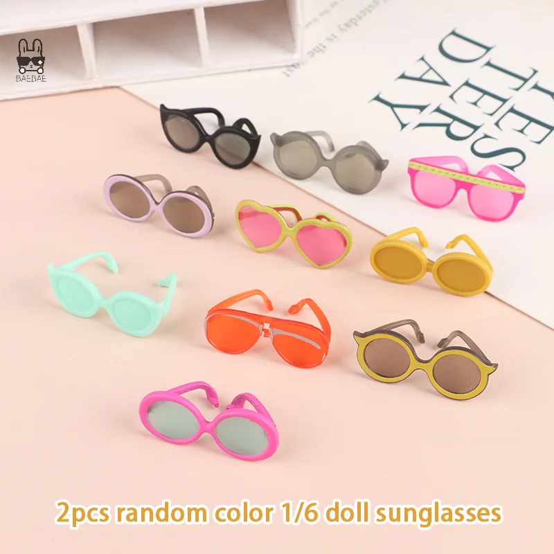 2 Pcs 1/6 Doll Simulation Mini Sunglasses Doll Glasses Doll Eyewear Dress Up Accessories Dollhouse Decoration color random