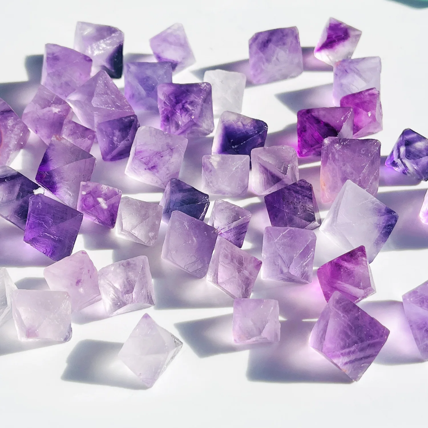 25g/50g/100g Natural Fluorite Octahedron, Crystal Colored Fluorite, Healing Stones, Natural Bulk Fluorite Chunks, DIY Gemstones