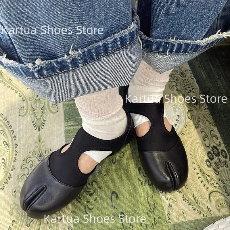 Chaussures plates Mary Jane en cuir noir pour femmes, à bout fendu et découpé, avec bride en T, style rétro élégant, pour le bureau, décontractées, usage quotidien