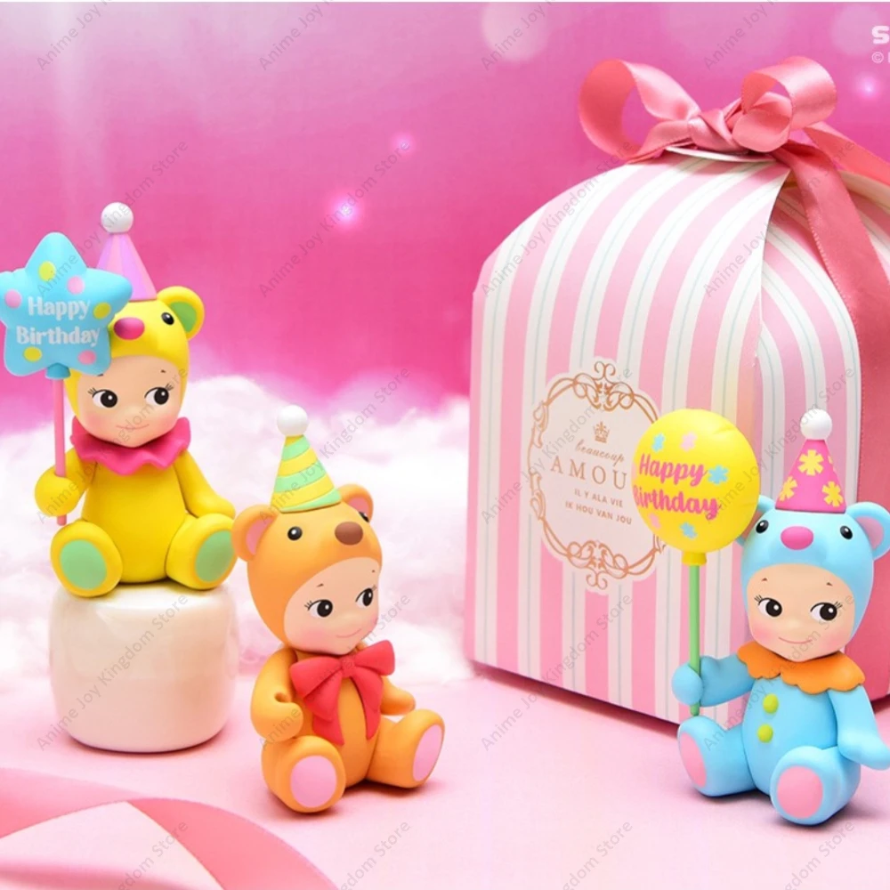 Sonny Angel Happy Birthday Series Blind Box Auto-accessoires Mobiele telefoon Mystery Box Doll Trendy ornamenten Verjaardagscadeau voor kinderen