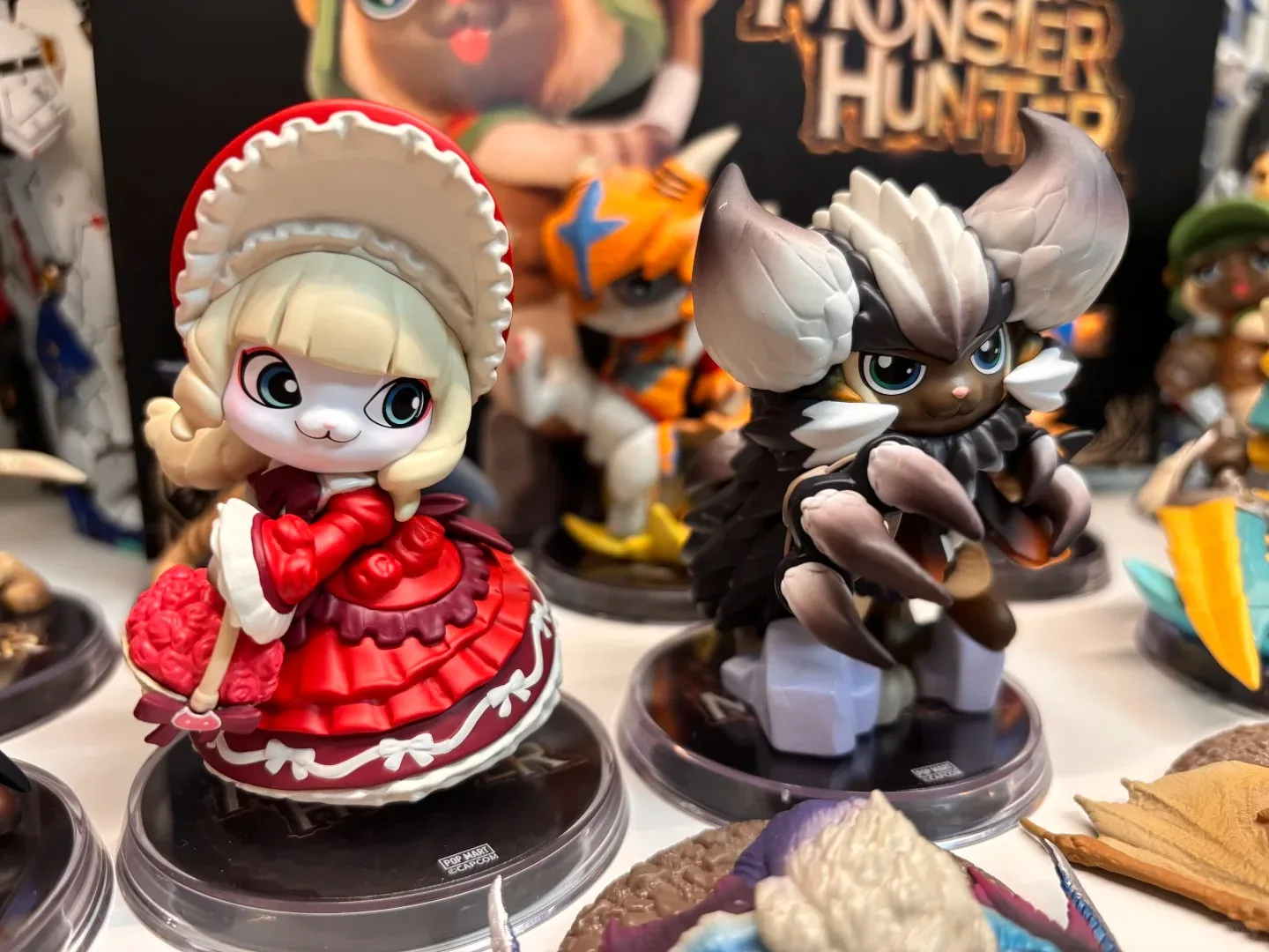 POP MART Monster Hunter Otomo Airou: Коллекционная фигурка-сюрприз (Blind Box) – Настольное украшение для взрослых, декоративный подарок