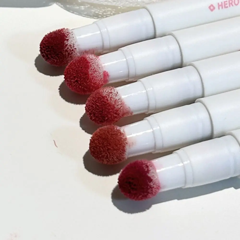 Weicher flüssiger Lippenstift flauschiger wasserdichter Samt matt Luftkissen Lippen creme schweiß feste Creme Luft lippen glasur Frau