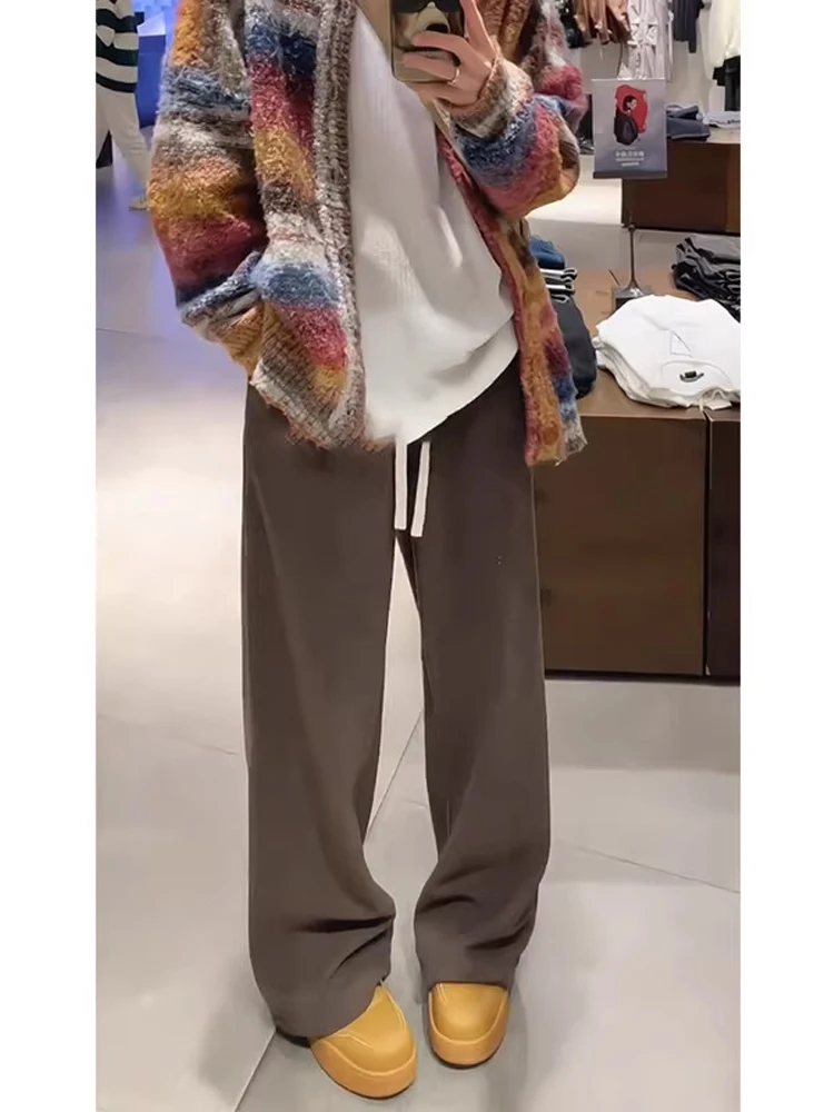 

Мужские вельветовые брюки зимние утепленные, широкие прямые, повседневные, свободного кроя, с хорошей драпировкой, на эластичной талии