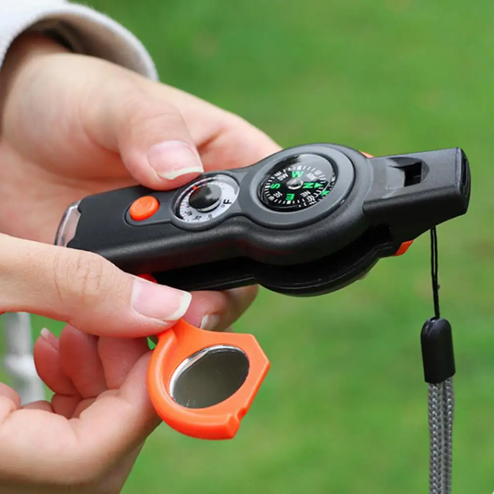 7 in 1 Sopravvivenza di emergenza Fischio Bussola Termometro Arbitro Cheerleader Fischio Articoli sportivi Escursione di campeggio Attrezzi da esterno
